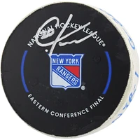 Rondelle de but dédicacée par Chris Kreider des Rangers de New York lors du match du 30 mai 2024 contre les Panthers de la Floride