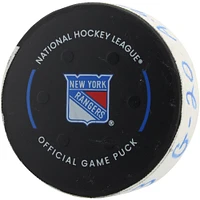 Rondelle de but utilisée par Chris Kreider des Rangers de New York contre les Blue Jackets de Columbus, le 9 mars 2025