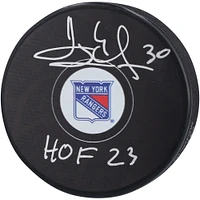 Rondelle de hockey autographiée par Henrik Lundqvist des Rangers de New York avec l'inscription « HOF 23 »