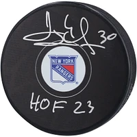 Rondelle de hockey autographiée par Henrik Lundqvist des Rangers de New York avec l'inscription « HOF 23 »