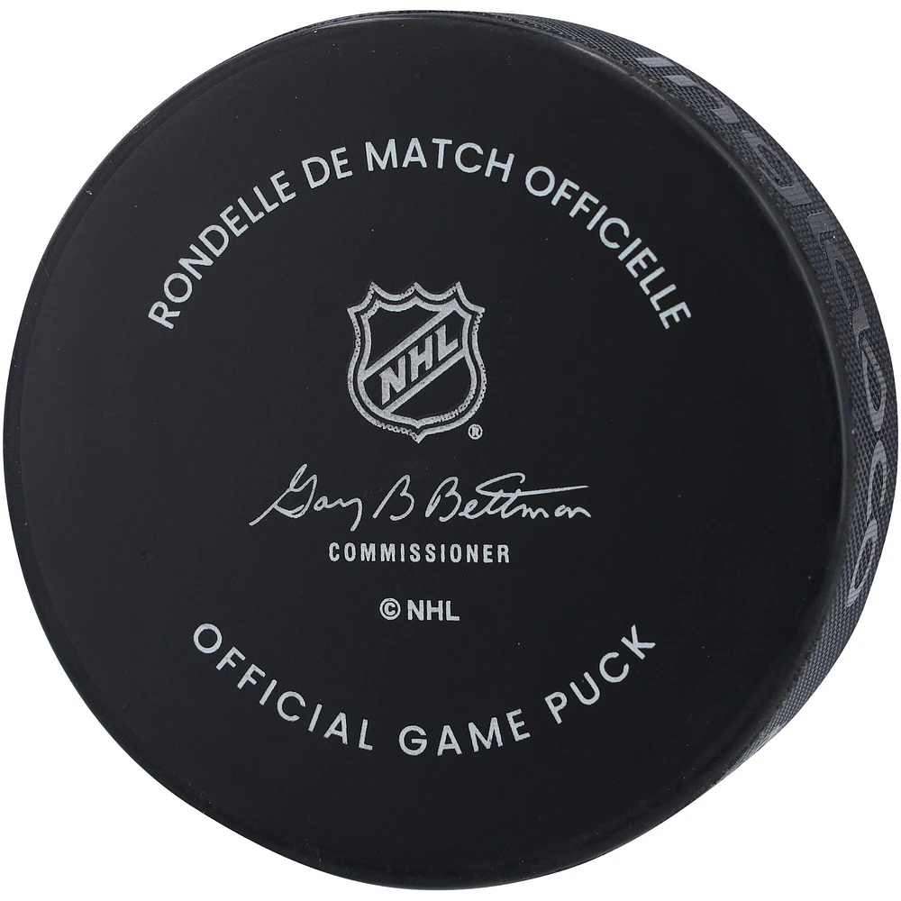 Rondelle de match officielle autographiée par Henrik Lundqvist des Rangers de New York avec l'inscription « HOF 23 »