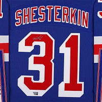 V106832 Rangrs Igor Shesterkin New York Rangers Maillot authentique Adidas bleu autographié encadré de luxe 31 Igor Shesterkin AUT FR HK JERSEY 45603 AUTJERHOC FRJRHS0029 #3