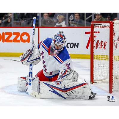 Gant de maillot blanc non signé des Rangers New York d'Igor Shesterkin Enregistrer la photo