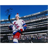 Photographie d'avant-match dédicacée de 16" x 20" de Matt Rempe des Rangers de New York avec l'inscription "No Quit in NY!"