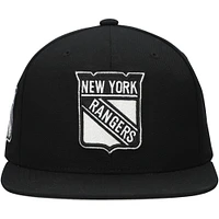 Men's Mitchell & Ness  Black New York Rangers Team Snapback Hat