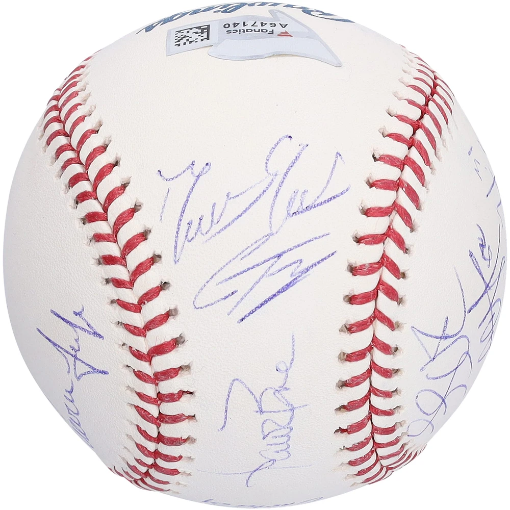 2019 New York Yankees Autographed Baseball with 10 Signatures including Aaron Judge & Gleyber Torres