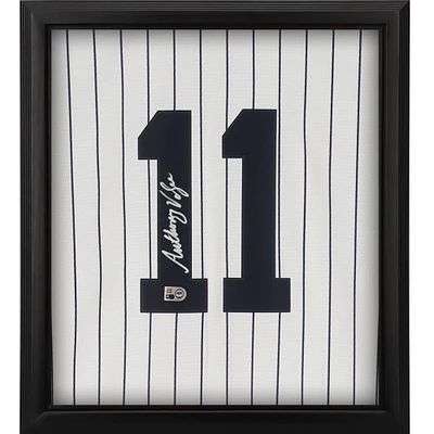Maillot réplique Nike blanc encadré autographié par Anthony Volpe des Yankees de New York Shadowbox