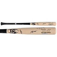 Batte de baseball Louisville Slugger beige/noire dédicacée par Austin Wells des Yankees de New York lors de la saison 2024 de la MLB