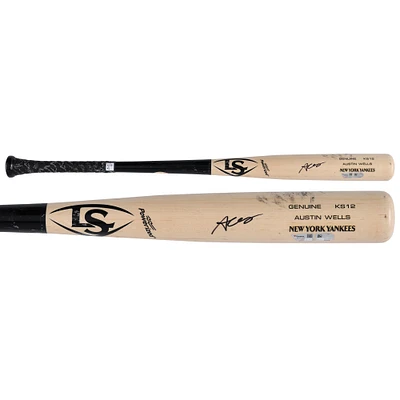 Batte de baseball Louisville Slugger beige/noire dédicacée par Austin Wells des Yankees de New York lors de la saison 2024 de la MLB