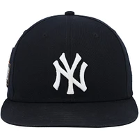 Casquette New Era bleu marine portée par Clarke Schmidt des Yankees de New York contre les Dodgers de Los Angeles le 30 octobre 2024 - Match 5 des Séries mondiales