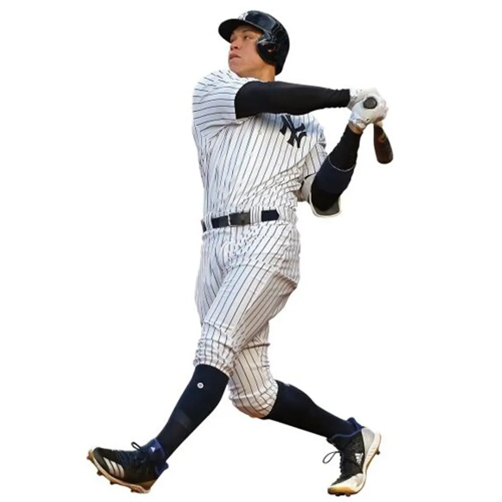 Brand New New York Yankees Aaron Judge Jersey - Size Men's Large