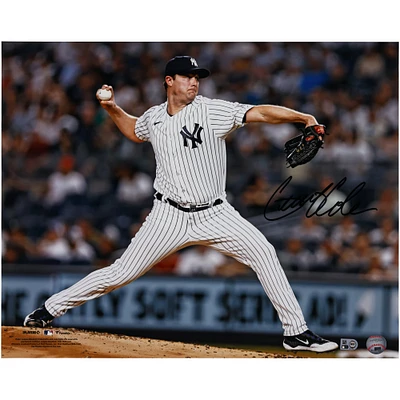Photographie autographiée de Gerrit Cole, maillot blanc des Yankees de New York, 16" x 20"