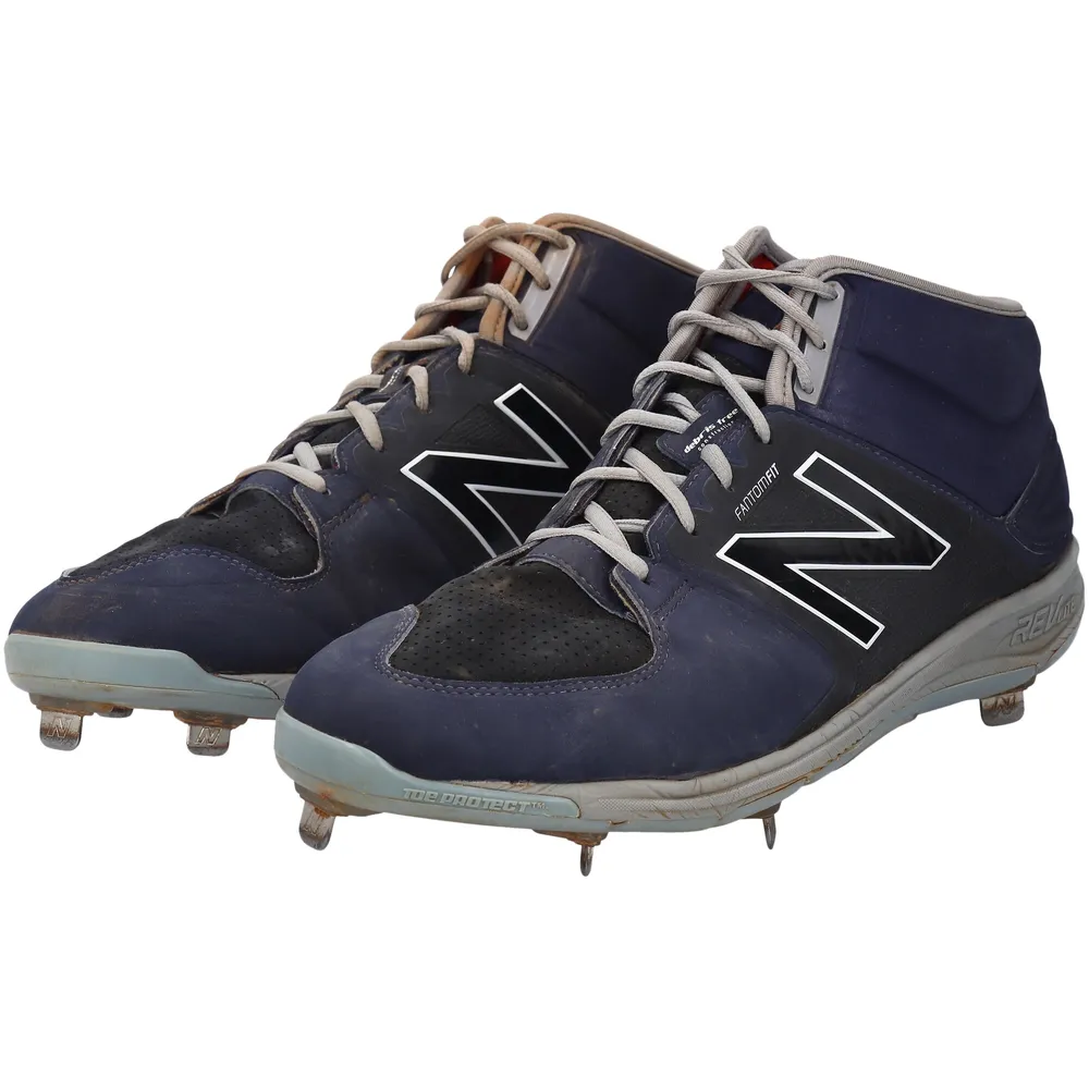 Lids Greg Bird New York Yankees Fanatics Authentic Game-Used #33 Navy and White New Balance Cleats from 5 vs. Houston Astros on 18, 2017 | Brazos