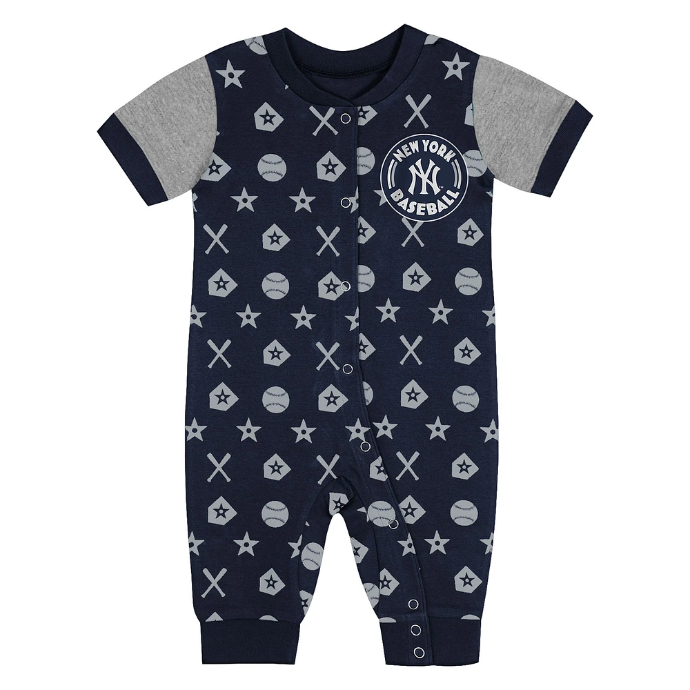 Infant  Navy New York Yankees Full-Snap Coverall Bodysuit
