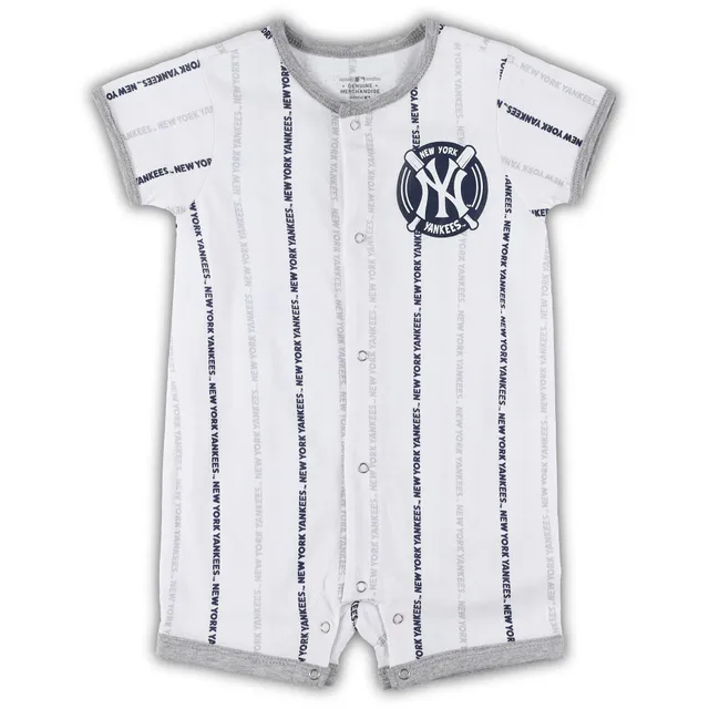 Newborn & Infant White Atlanta Braves Ball Hitter Romper