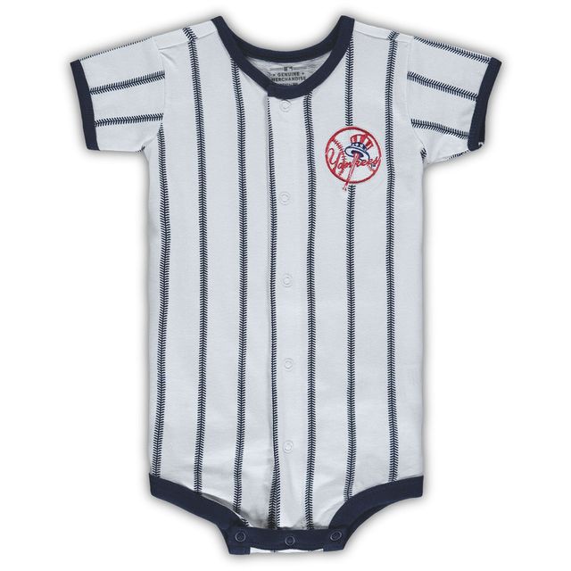 Combinaison Power Hitter blanche à fines rayures des Yankees de New York pour bébé