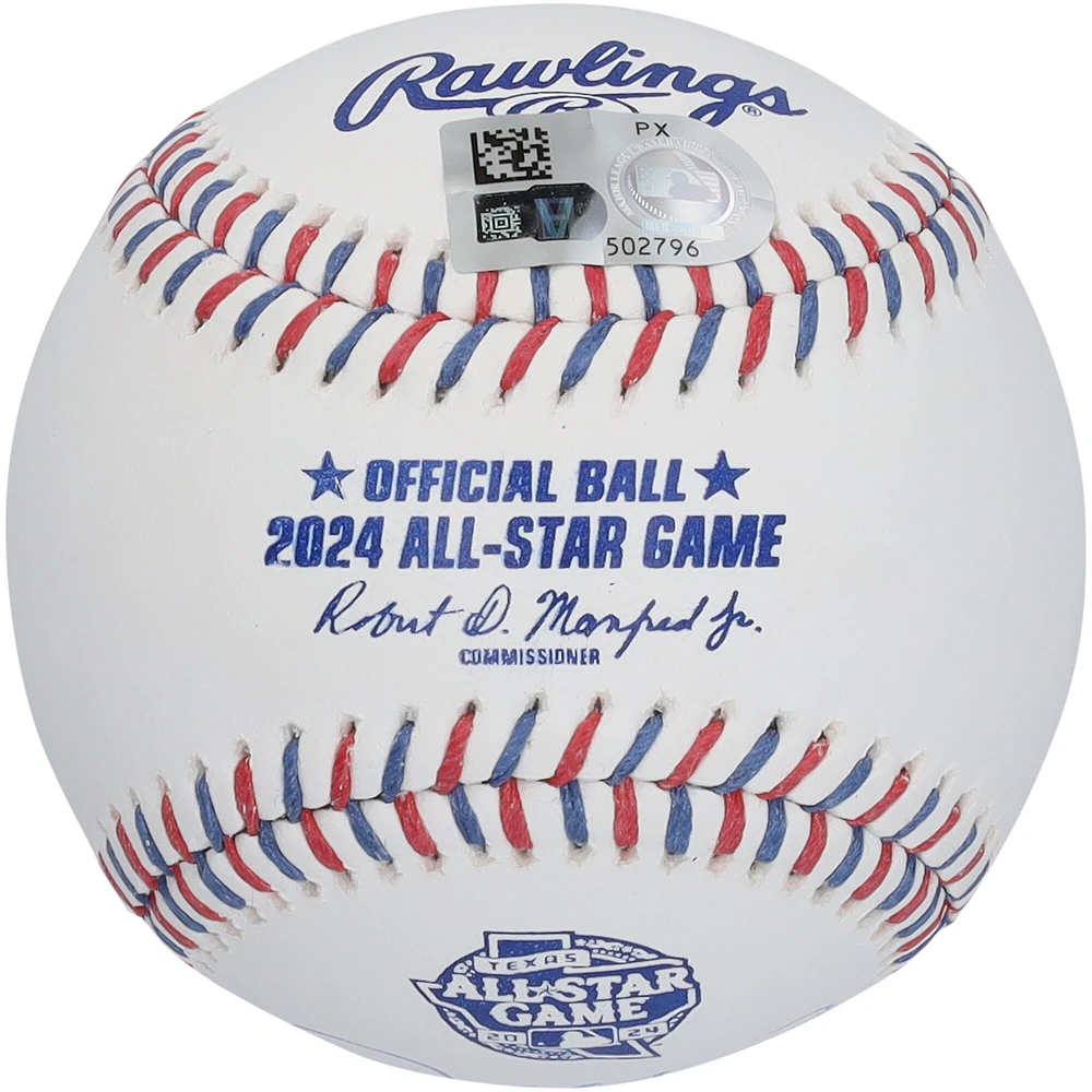 Juan Soto, joueur de baseball des Yankees de New York, a dédicacé le logo du match des étoiles de la MLB 2024.