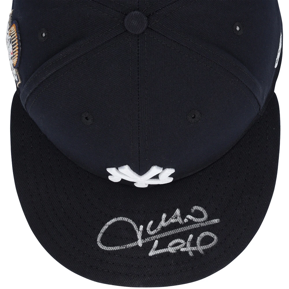 V106832 Casquette dédicacée #22 Navy des Yankees de New York, utilisée lors du match contre les Dodgers de Los Angeles le 30 octobre 2024. Casquette Juan Soto AUTGU 45733 COLGMUEQU GUBBCP1049 #1