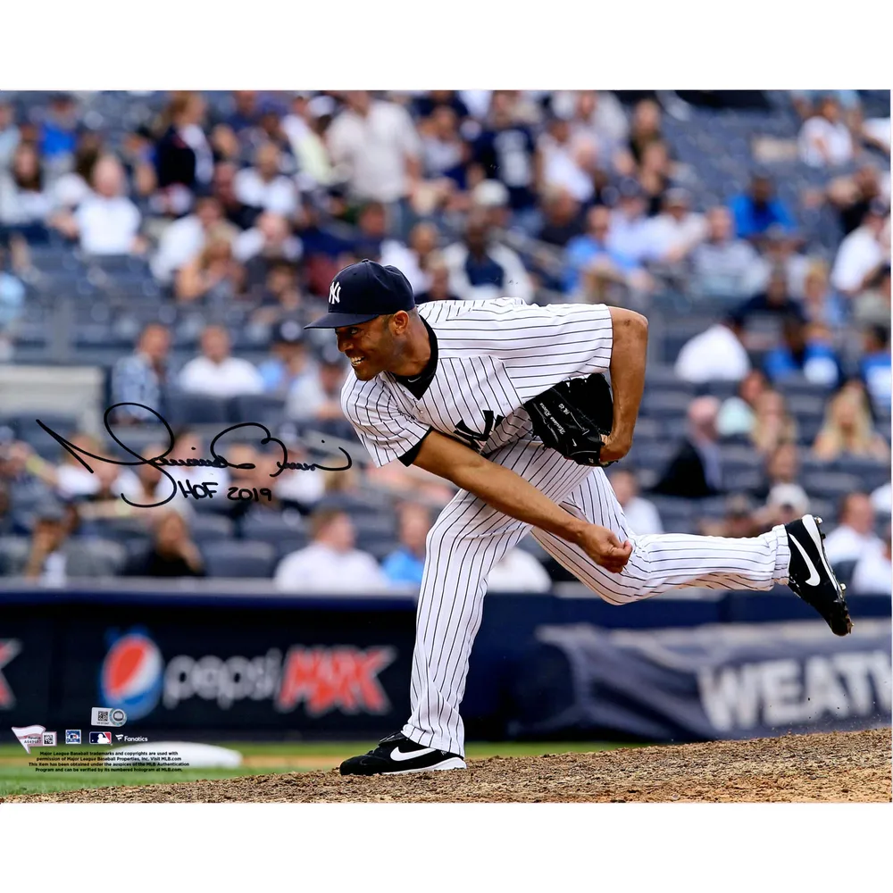 Lids Luis Severino New York Yankees Fanatics Authentic Autographed 8 x 10  Pitching Photograph