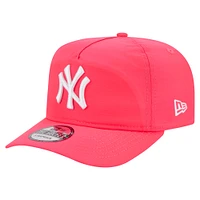 Men's New Era  Pink New York Yankees Everyday Golfer Adjustable Hat