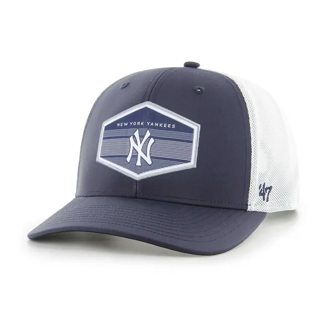 New York Yankees Fanatics Branded Core Adjustable Hat - Navy