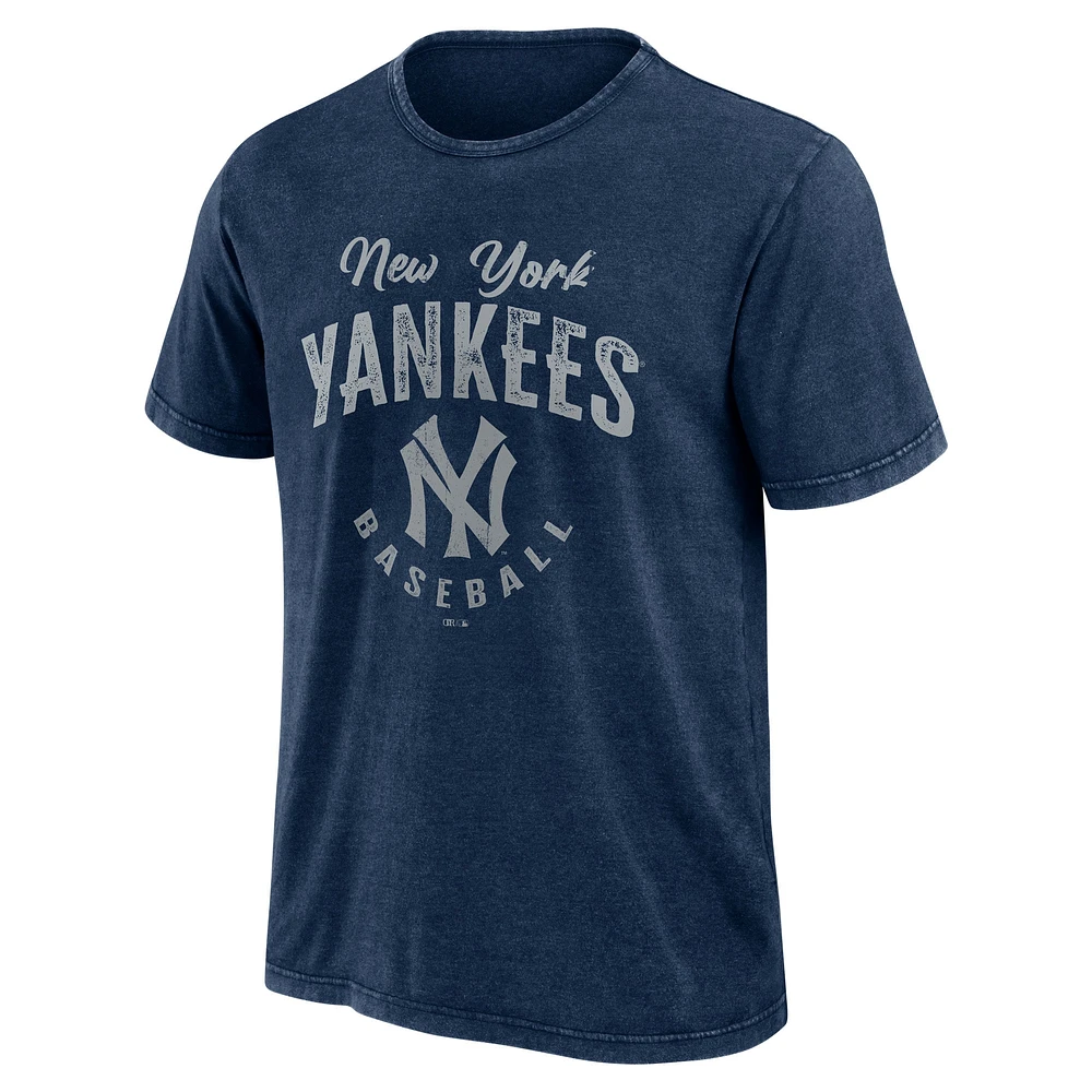 Collection Darius Rucker pour hommes par Fanatics T-shirt délavé bleu marine New York Yankees Cooperstown