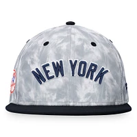 Casquette ajustée noire/blanche New York Yankees Smoke Dye Fanatics pour hommes