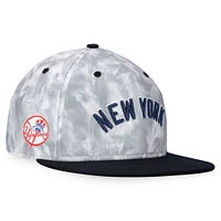 Casquette ajustée noire/blanche New York Yankees Smoke Dye Fanatics pour hommes