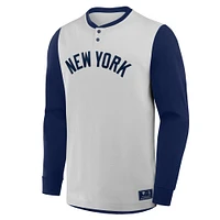 Men's Fanatics Gray/Navy New York Yankees Clubhouse Long Sleeve Henley Shirt