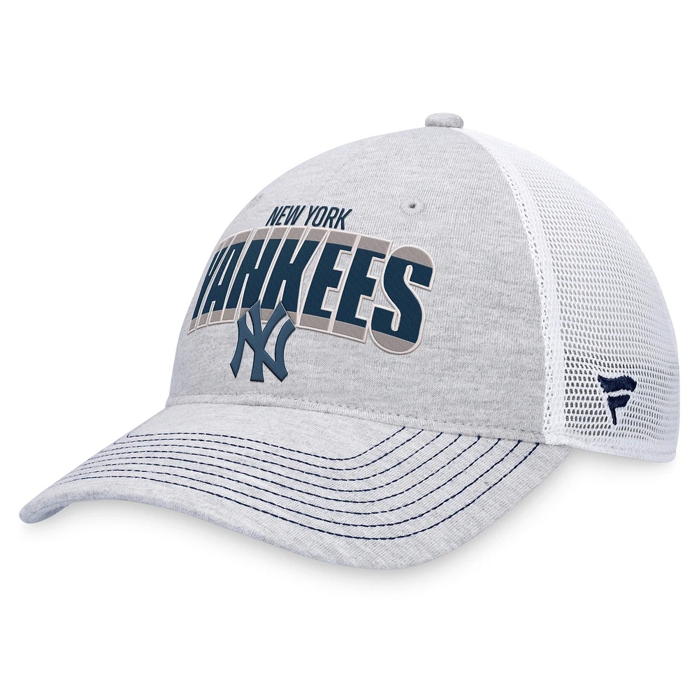 Casquette réglable de camionneur avec logo New York Yankees Fanatics gris chiné/blanc pour hommes