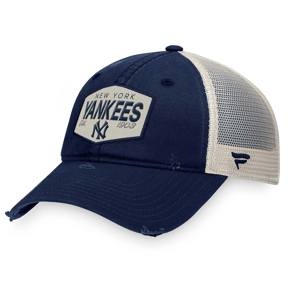 Casquette réglable bleu marine New York Yankees Patch Trucker Fanatics pour hommes