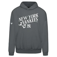 Men's Levelwear  Gray New York Yankees St. Patrick's Day Pullover Hoodie