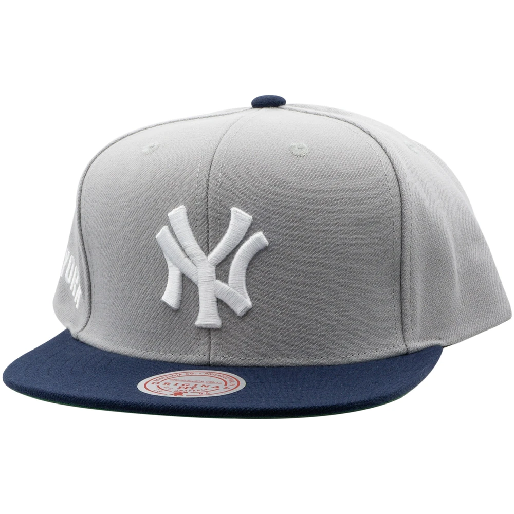 Men's Mitchell & Ness Gray New York Yankees Cooperstown Collection Away Snapback Hat