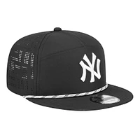 Men's New Era  Black New York Yankees Laser Cut 9FIFTY Snapback Hat