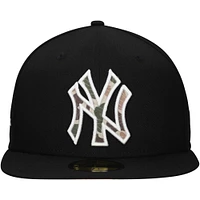 Men's New Era Black York Yankees Troop Chant Camo Undervisor 59FIFTY Fitted Hat