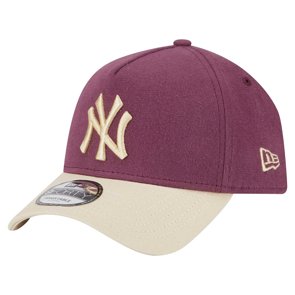 Casquette ajustable New Era pour homme avec couronne en moleskine injectée New York Yankees Bordeaux