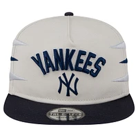 Men's New Era Cream New York Yankees Iron Golfer Snapback Hat