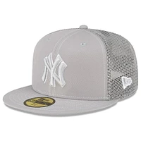 Men's New Era  Gray York Yankees 2023 On-Field Batting Practice 59FIFTY Fitted Hat