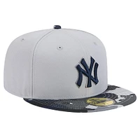 Men's New Era Gray York Yankees Active Team Camo 59FIFTY Fitted Hat