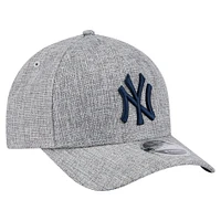Casquette ajustable New Era 9FORTY grise en coton tissé M-Crown A-Frame pour homme des Yankees de New York