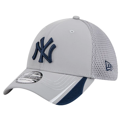 Casquette Flex-Fit Linear 39THIRTY New Era grise pour homme des Yankees de York