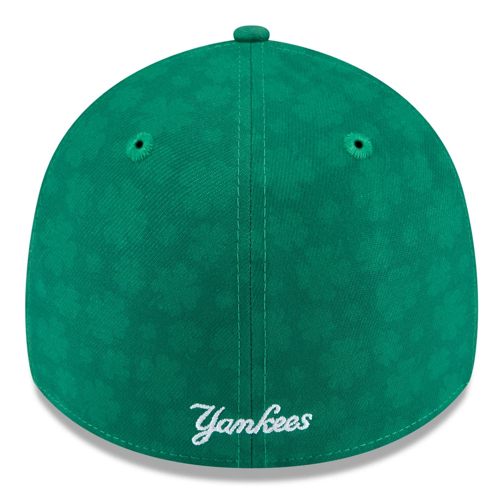 V107988 Yankee NWE MLB25 St. Pat's 39THIRTY Flex HATMENFLX 60626467 #16
