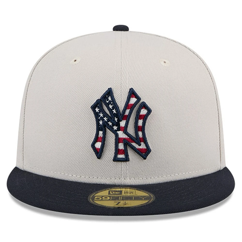 Men's New Era  Khaki/Black York Yankees 2024 Fourth of July 59FIFTY Fitted Hat