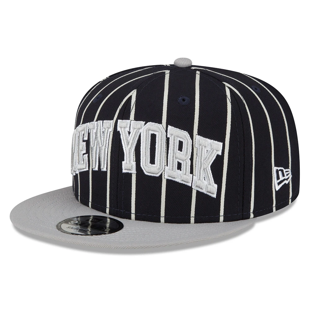 Men's New Era  Navy/Gray New York Yankees City Arch 9FIFTY Snapback Hat