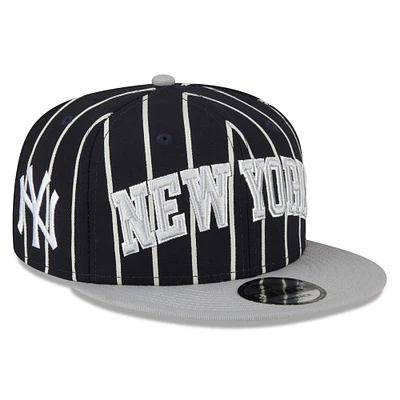 Men's New Era  Navy/Gray New York Yankees City Arch 9FIFTY Snapback Hat