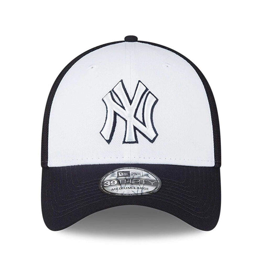 Men's New Era  Navy/White York Yankees 2023 On-Field Batting Practice 39THIRTY Flex Hat