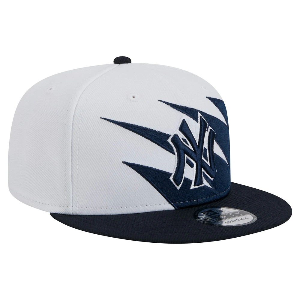 Men's New Era Navy/White New York Yankees Jagged 9FIFTY Snapback Hat