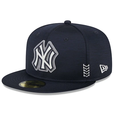 Casquette ajustée 59FIFTY New Era York Yankees 2024 MLB Clubhouse pour homme bleu marine