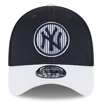 Men's New Era Navy York Yankees 2025 Batting Practice 39THIRTY Flex Hat