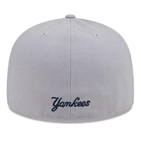 Men's New Era Navy York Yankees Gameday Sideswipe 59FIFTY Fitted Hat